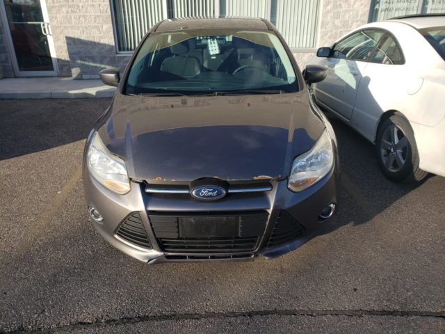 Car Hauling Ford Focus 2010 - Cash For Your Scrap Car in Mississauga, Toronto and Brampton